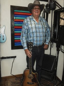 Julian&nbsp;Cruce Obituary